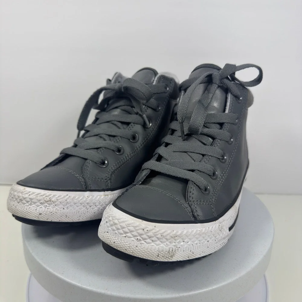 Converse All Star High Top Leather Sneaker‎ Gray Lace Up Kids Youth Size 5